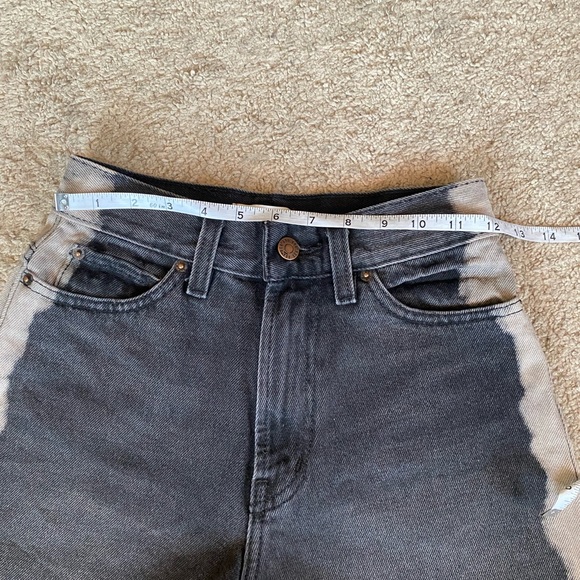 UO A-Line Short - Picture 3 of 7